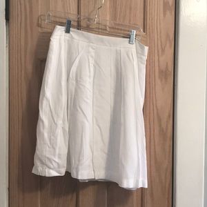 NET! Loft white pleated skirt size 4